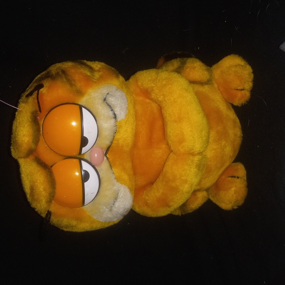 Vintage Garfield 1978 - 1981 16 in plush